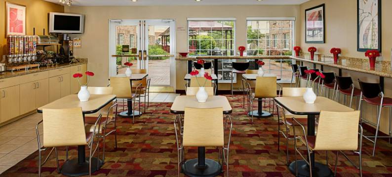 威奇托东万豪TownePlace酒店(TownePlace Suites Wichita East)图片