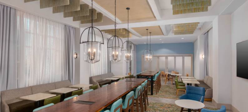 坦帕机场阿维昂公园西岸欢朋酒店及套房(Hampton Inn & Suites Tampa Airport Avion Park Westshore)图片