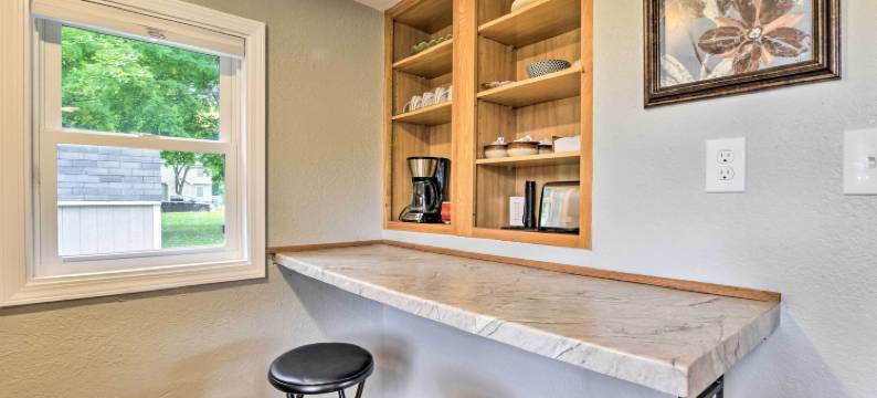 中央位置的芒特普莱森特静居！(Centrally Located Mount Pleasant Retreat!)图片