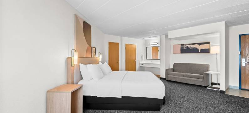 锡达福尔斯希尔顿 Spark 酒店(Spark by Hilton Cedar Falls)图片