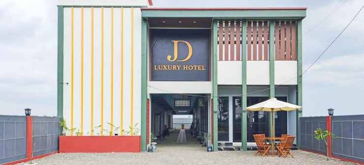 Urbanview Hotel JD Luxury Brebes图片