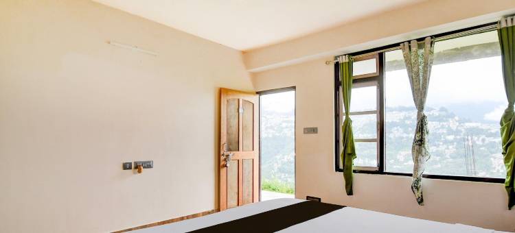 带阳台的经典全景豪华房(Hotel O Ranka Gangtok)图片