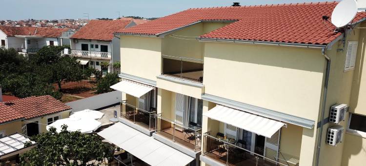 伊沃那公寓酒店(Apartments Ivona)图片