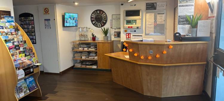 巴黎瓦朗斯酒店(Hotel Paris Valence)图片