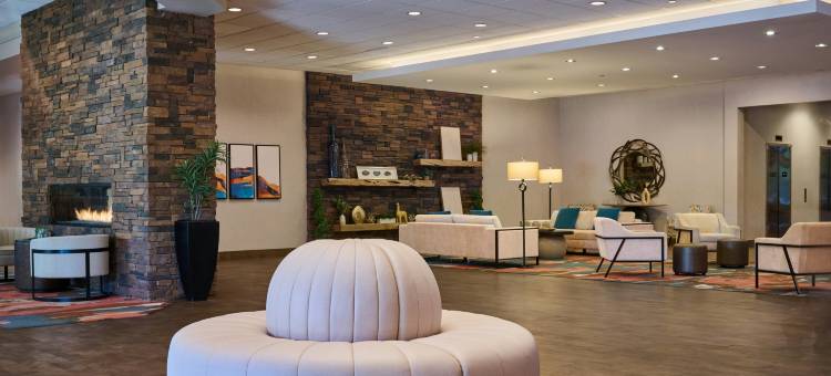 费拉格尔斯塔夫希尔顿逸林酒店(DoubleTree by Hilton Flagstaff)图片