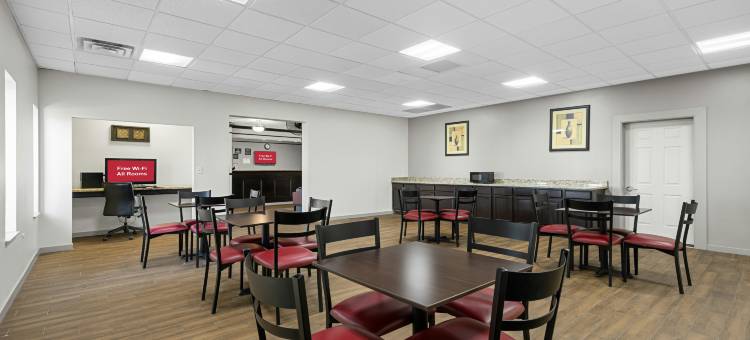 红顶酒店-沃基根古尔尼(Red Roof Inn Gurnee - Waukegan)图片