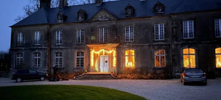 格朗瓦尔城堡(Château de Grandval - Sainte Mere Eglise)图片