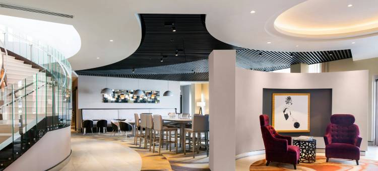 洛杉矶伯班克/市中心SpringHill Suites酒店(SpringHill Suites Los Angeles Burbank/Downtown)图片