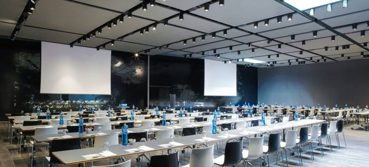 万丽巴塞罗那费拉酒店(Renaissance Barcelona Fira Hotel)图片