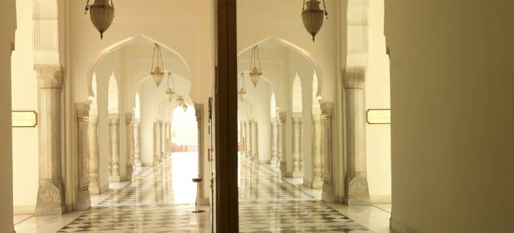 伦巴宫殿酒店(Rambagh Palace)图片