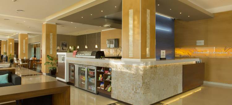 希尔顿博尔彤欢朋套房酒店(Hampton Inn & Suites by Hilton Paraiso Tabasco)图片