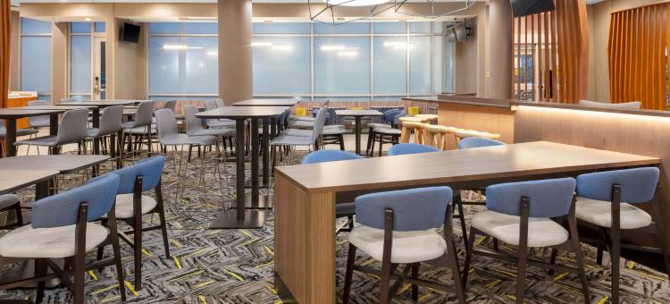 堪萨斯城机场SpringHill Suites酒店(SpringHill Suites Kansas City Airport)图片