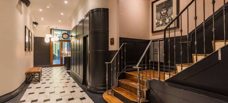 国王街联排别墅(King Street Townhouse)图片