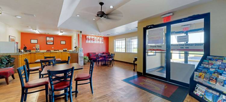 伊康旅馆(Econo Lodge)图片