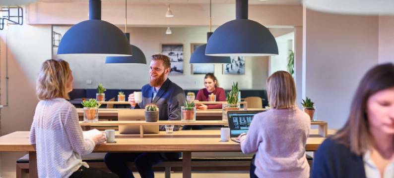 哥本哈根机场福朋喜来登灵动酒店(Four Points Flex by Sheraton Copenhagen Airport)图片