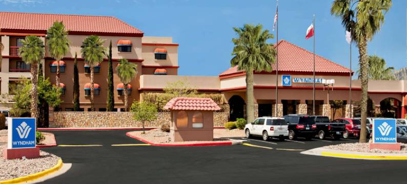 温德姆酒店和水上公园-埃尔帕索机场(Wyndham El Paso Airport Hotel and Water Park)图片