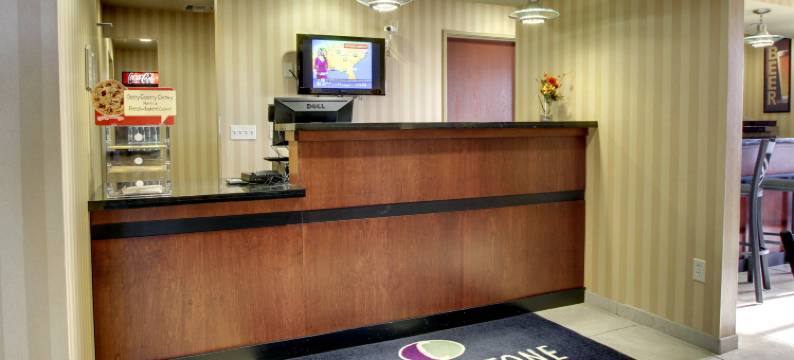 鹅卵石套房酒店 - 韦恩(Cobblestone Hotel - Wayne)图片