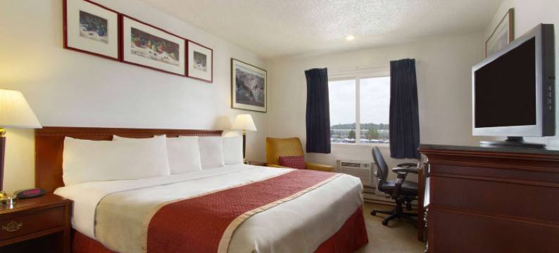 Travelodge by Wyndham Port of Tacoma WA图片