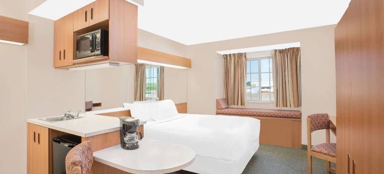 科尔法克斯-牛顿麦客达套房酒店(Microtel Inn & Suites by Wyndham Colfax/Newton)图片