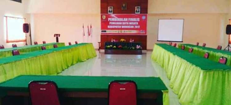 迪亚凡沃诺基里酒店(Hotel Diafan Wonogiri)图片