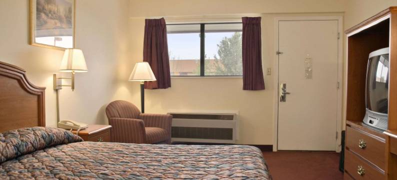 普兰菲尔德温德姆戴斯酒店(Days Inn by Wyndham Plainfield)图片