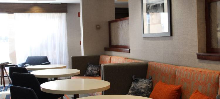 拉克罗斯/奥那拉斯加欢朋酒店(Hampton Inn Lacrosse/Onalaska)图片