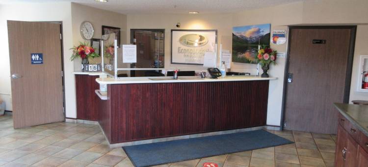 派克峰曼尼托温泉凯艺套房酒店(Quality Inn & Suites Manitou Springs at Pikes Peak)图片