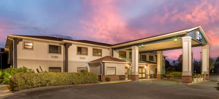 沃库拉贝斯特韦斯特优质套房酒店(Best Western Wakulla Inn  Suites)图片