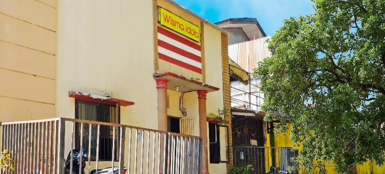 OYO 91538威斯玛伊多拉帕洛波酒店(Wisma Idola Palopo)图片