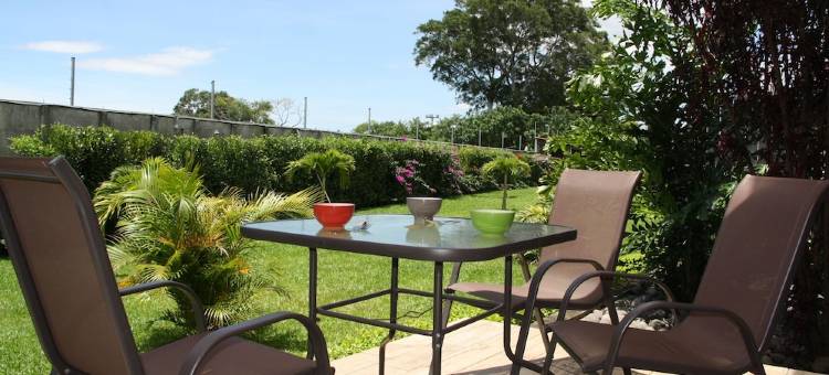 拉艾尔波拉达公寓酒店(Apartamentos la Alborada Airport SJO)图片