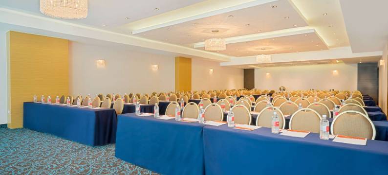 巴拿马城蓬塔帕西菲华美达广场酒店(Ramada Plaza by Wyndham Panama Punta Pacifica)图片