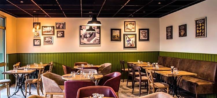 宜必思波尔多佩萨克 Route Des Vins 酒店(Ibis Bordeaux Pessac Route des Vins)图片