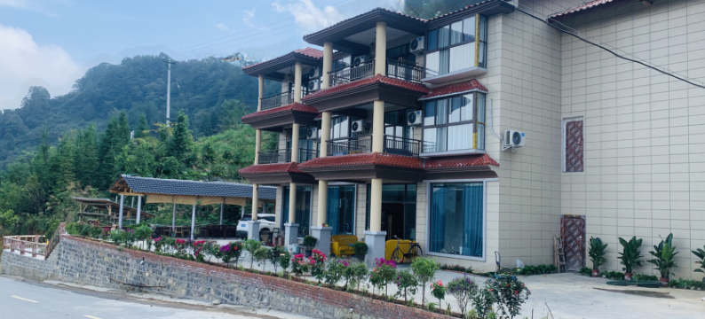 多米山宿(金佛山北坡店)图片