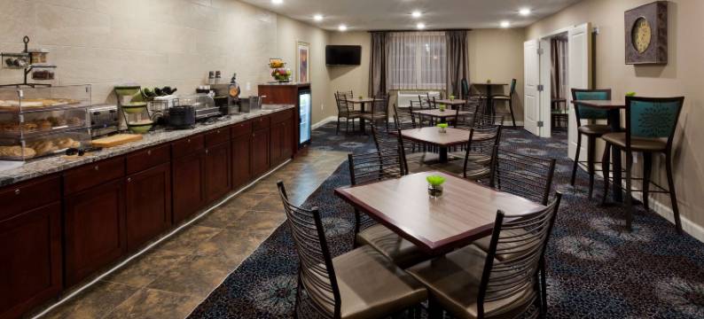 格伦伍德格兰德斯德套房酒店(GrandStay Hotel & Suites - Glenwood)图片