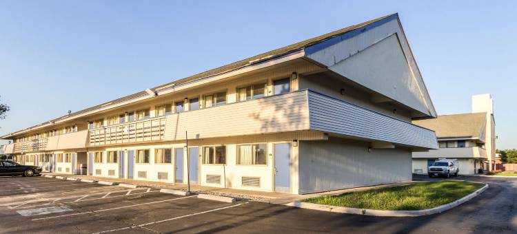 格罗夫城6号汽车旅馆(Motel 6 Grove City, Oh)图片