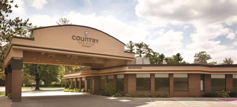 特拉弗斯城丽怡酒店(Country Inn & Suites by Radisson, Traverse City, MI)图片