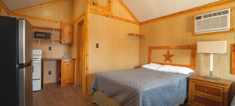 Grand Eagle Ford Lodge & RV Park图片