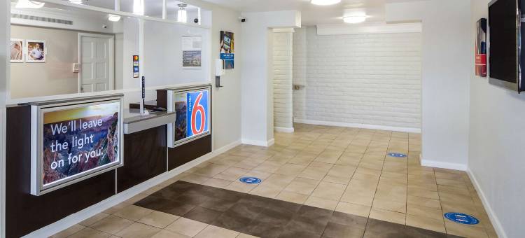 贝敦西加斯路6号汽车旅馆(Motel 6 Baytown, TX - Garth Rd)图片