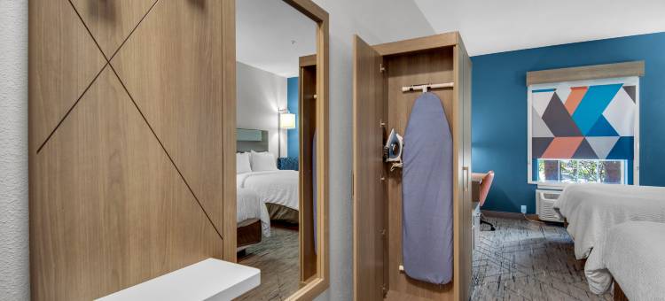 德斯廷E购物中心区智选假日套房酒店(Holiday Inn Express & Suites DESTIN E - COMMONS MALL AREA by IHG)图片