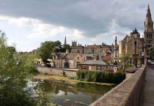 Old Bank Apartments Hotel Overview