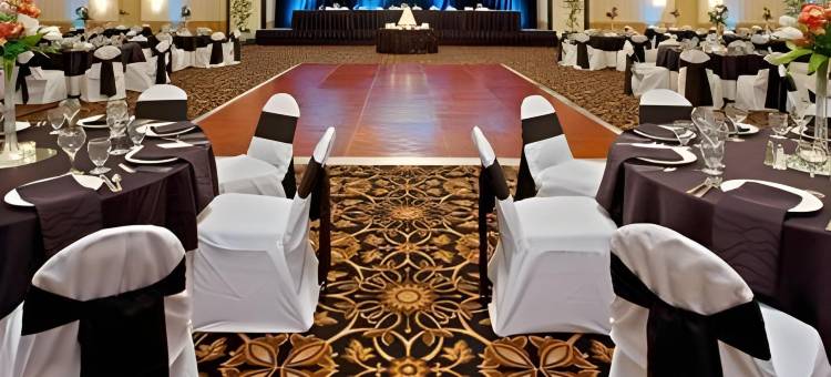 辛辛那提沙伦维尔德尔塔酒店(Delta Hotels Marriott Cincinnati Sharonville)图片