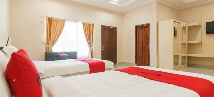 红多兹酒店@朋库卢科帕卡巴纳(RedDoorz @ Hotel Copacobana Bengkulu)图片