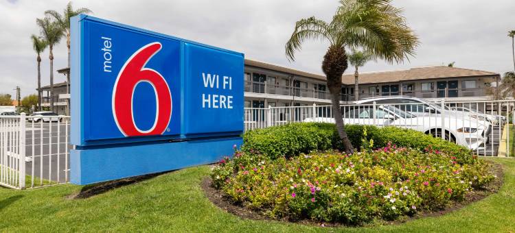 圣塔安那6号汽车旅馆(Motel 6 Santa Ana, CA)图片