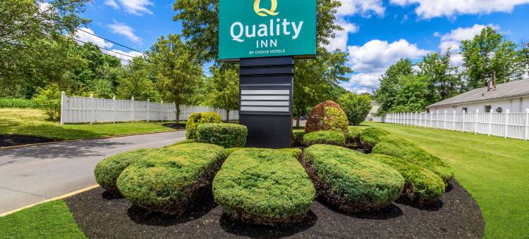 爱迪生品质酒店-新不伦瑞克(Quality Inn Edison-New Brunswick)图片