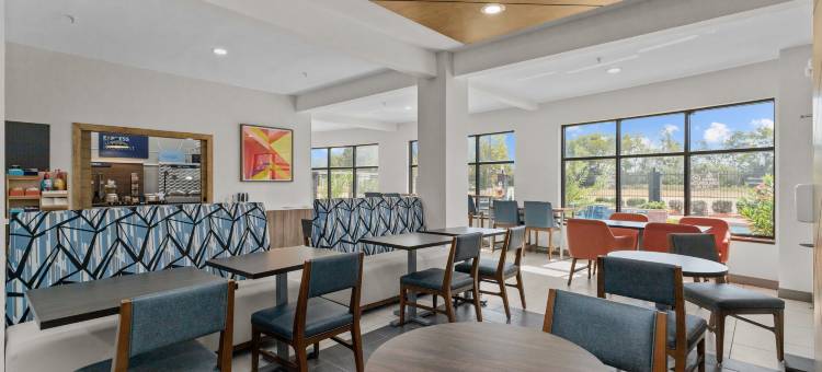 Holiday Inn Express 克罗克特 by IHG(Holiday Inn Express Crockett by IHG)图片