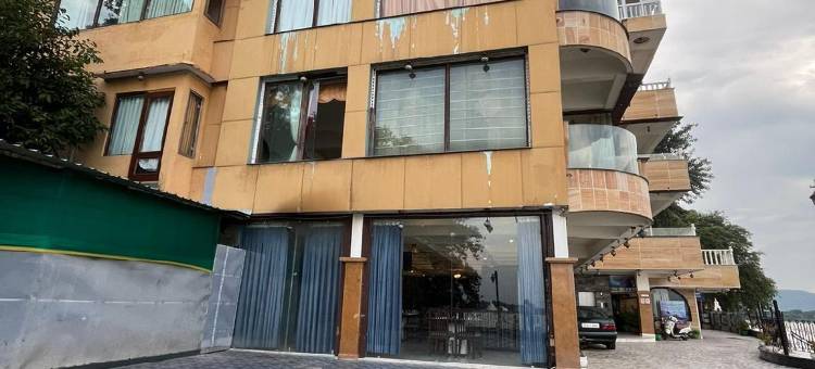 Narmade河畔度假村(TreeHouse Narmade A Riverfront Resort & Spa Narmadapuram)图片