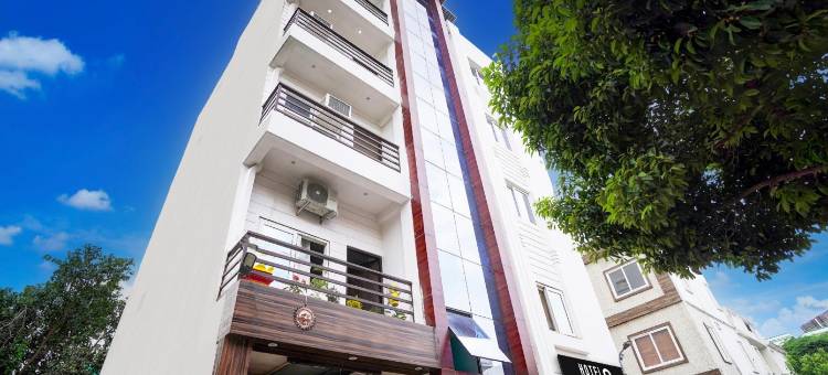 豪华SKR酒店(Hotel O Blw Kakarmatta Near Banaras Junction)图片