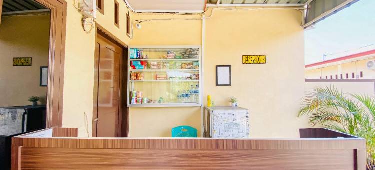 RedDoorz @ Shine Guest House Tebing Tinggi图片