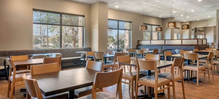 德鲁里广场酒店弗多斯塔(Drury Plaza Hotel Valdosta)图片