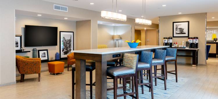 韦塔姆卡欢朋套房酒店(Hampton Inn Wetumpka)图片